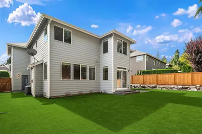 27534 SE 28th Place, Sammamish, WA 98075 - Photo 30
