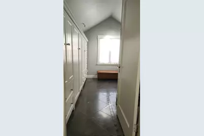 1210 25th Avenue E, Seattle, WA 98112 - Photo 6