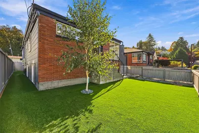 2562 56th Avenue SW, Seattle, WA 98116 - Photo 22