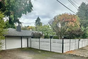 426 S 193rd St, Des Moines, WA 98148 - Photo 1