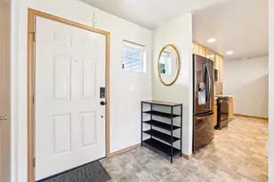 21622 SE 297th St, Kent, WA 98042 - Photo 4