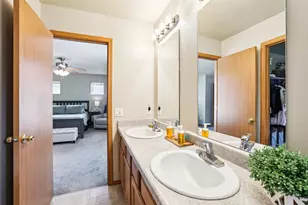 21622 SE 297th St, Kent, WA 98042 - Photo 22