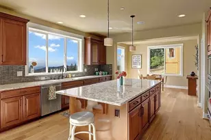 7127 171st Ave SE, Bellevue, WA 98006 - Photo 4