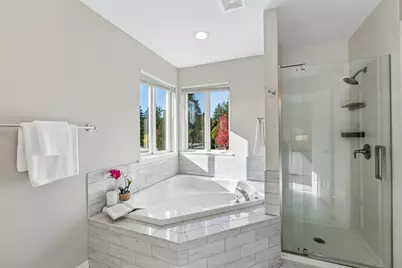 5722 Hillpointe Cir, Lynnwood, WA 98037 - Photo 28