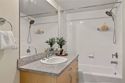 1100 106th Avenue NE #703, Bellevue, WA 98004 - Photo 34