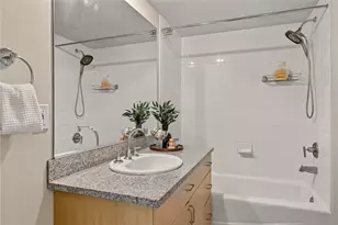 1100 106th Ave NE, Bellevue, WA 98004 - Photo 34