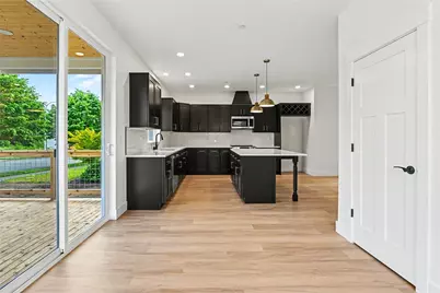 7651 Deschutes Heights Court SE, Tumwater, WA 98501 - Photo 12