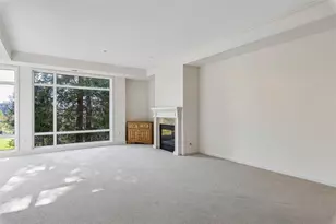 10015 NE 4th St, Bellevue, WA 98004 - Photo 12