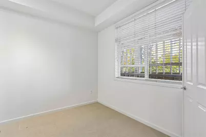 10015 NE 4th Street #2004, Bellevue, WA 98004 - Photo 4