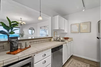 1301 Harbor Avenue SW #310, Seattle, WA 98116 - Photo 14