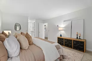 1301 Harbor Ave SW, Seattle, WA 98116 - Photo 18