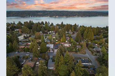 11516 Bartlett Avenue NE, Seattle, WA 98125 - Photo 28