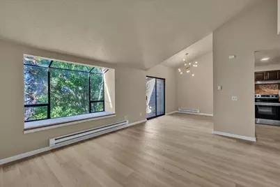 1321 S Puget Drive #E-35, Renton, WA 98055 - Photo 4