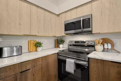 202 Mountain Park Boulevard SW #B303, Issaquah, WA 98027 - Photo 2