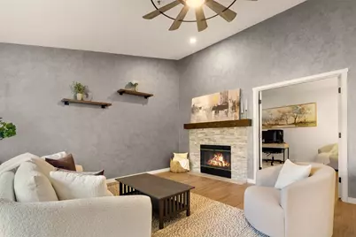 202 Mountain Park Boulevard SW #B303, Issaquah, WA 98027 - Photo 8