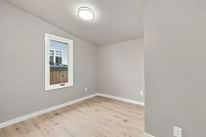 13036 56th Avenue S, Tukwila, WA 98178 - Photo 16