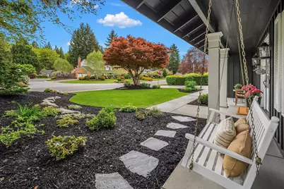 3819 204th Avenue NE, Sammamish, WA 98074 - Photo 2