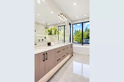 15546 SE 9th Street, Bellevue, WA 98007 - Photo 24