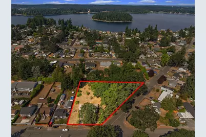 15202 Washington Avenue SW, Lakewood, WA 98498 - Photo 1