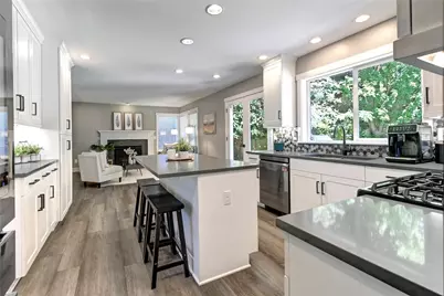 14918 89th Place NE, Kenmore, WA 98028 - Photo 12