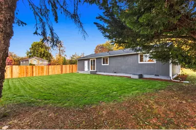 10923 28th Street NE #A, Lake Stevens, WA 98258 - Photo 32