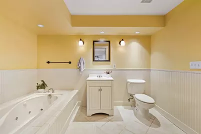 17120 NE 2nd Place, Bellevue, WA 98008 - Photo 22