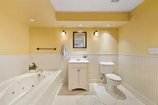 17120 NE 2nd Pl, Bellevue, WA 98008 - Photo 22