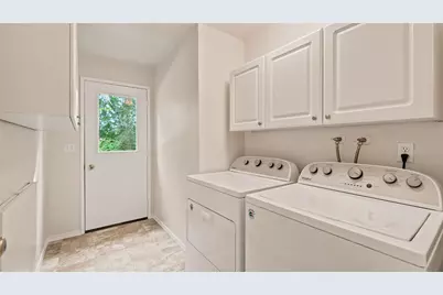 3838 231st Avenue SE, Sammamish, WA 98075 - Photo 16