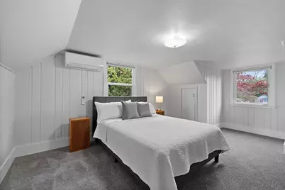 2210 Mountain View Avenue W, University Place, WA 98466 - Photo 12