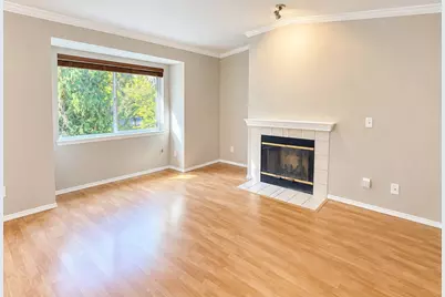 19418 Bothell Way NE #A302, Bothell, WA 98011 - Photo 6