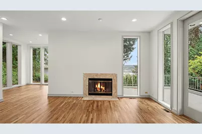 1121 W Lake Sammamish Parkway SE, Bellevue, WA 98008 - Photo 6
