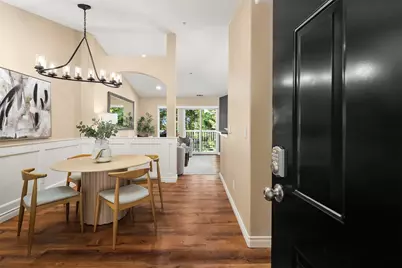 12120 NE 172nd Place #L302, Bothell, WA 98011 - Photo 4