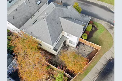 18857 NE 62nd Way, Redmond, WA 98052 - Photo 32
