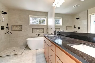 18857 NE 62nd Way, Redmond, WA 98052 - Photo 16