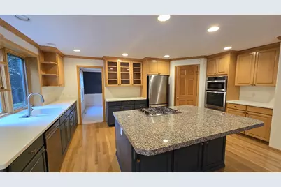 16323 NE 50th Way, Redmond, WA 98052 - Photo 8