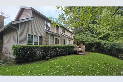 16323 NE 50th Way, Redmond, WA 98052 - Photo 2