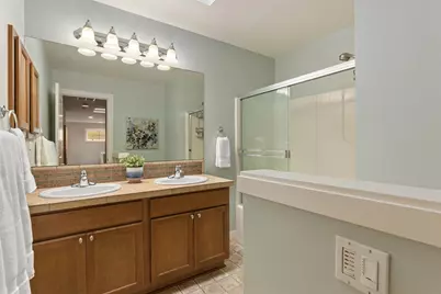 22307 NE 6th Court, Sammamish, WA 98074 - Photo 22