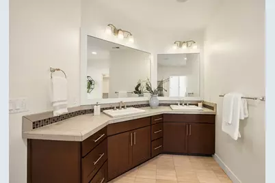 1703 NE Falls Drive, Issaquah, WA 98029 - Photo 18