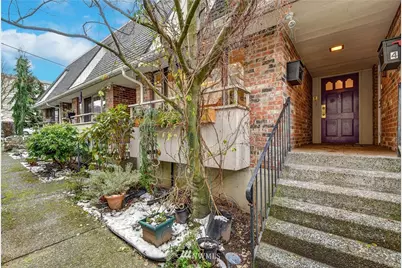 623 Main Street #3, Edmonds, WA 98020 - Photo 1