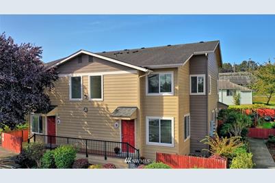 2902 13th Street #3-B, Everett, WA 98201 - Photo 1