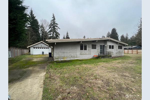 1403 SW Dash Point Rd, Federal Way, WA 98023 - MLS 2034869 - Coldwell ...