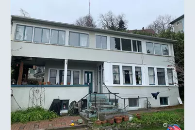 1249 5th Avenue N, Seattle, WA 98109 - Photo 1