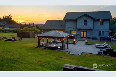 94 W Stephens Place, Sequim, WA 98382 - Photo 1