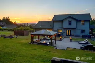 94 W Stephens Pl, Sequim, WA 98382 - Photo 1