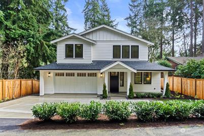 2810 108th Avenue SE, Bellevue, WA 98004 - Photo 1