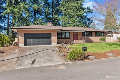 800 SE 95th Avenue, Vancouver, WA 98664 - Photo 1