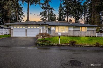 7913 Westshore Drive SW, Lakewood, WA 98498 - Photo 1