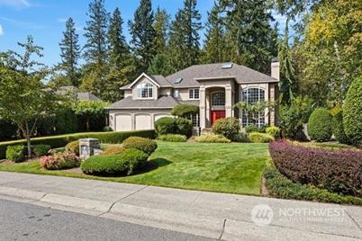 2225 246th Place NE, Sammamish, WA 98074 - Photo 1