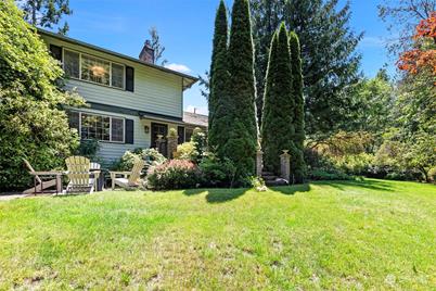 11641 NE Sunset Loop, Bainbridge Island, WA 98110 - Photo 1