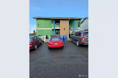 1014 W Emerson Street, Seattle, WA 98119 - Photo 1